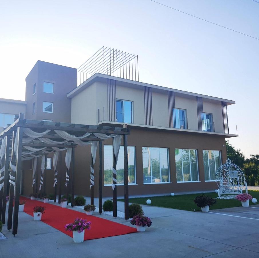 B&B Andero Deva Exterior photo