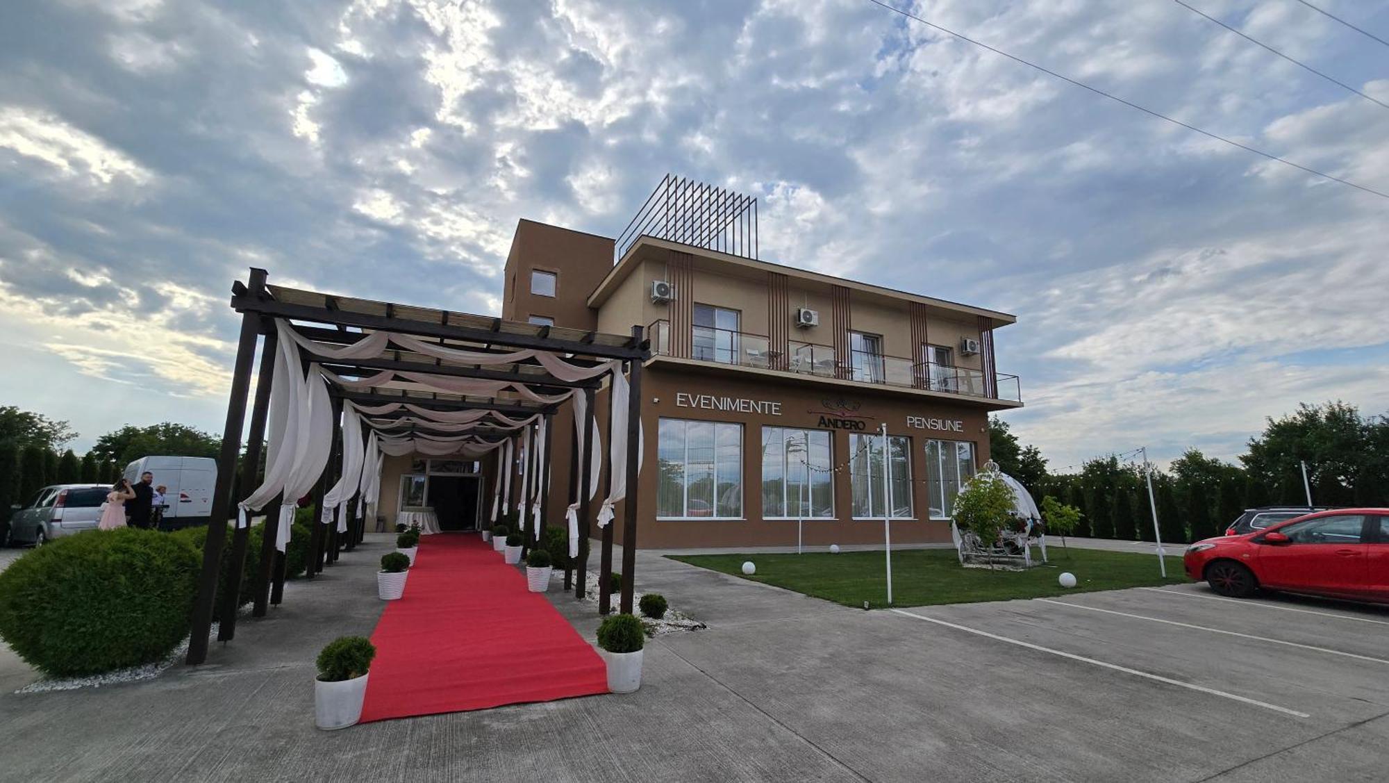 B&B Andero Deva Exterior photo